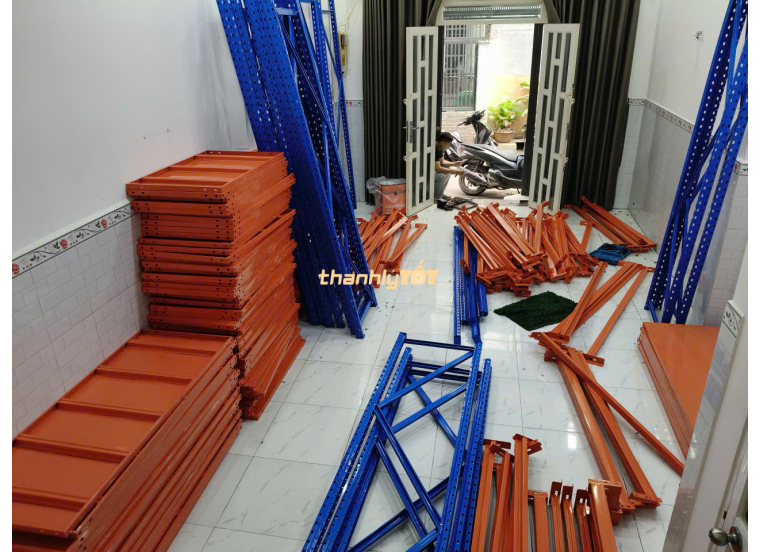 Kệ Sắt Trung Tải Thanh Lý TPHCM Giá Cực Tốt, Đẹp, Bền, Chất Lượng