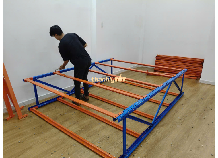 Kệ Sắt Trung Tải Thanh Lý TPHCM Giá Cực Tốt, Đẹp, Bền, Chất Lượng