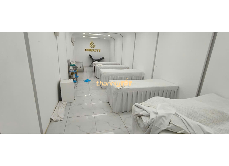 Giường Spa Thanh Lý Giá Rẻ TPHCM – Nệm Êm, Chân Gỗ, Còn Mới 90%