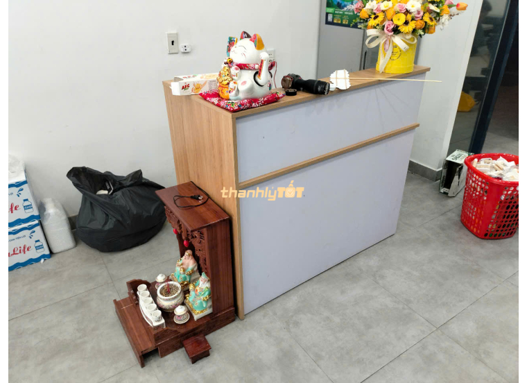 Thanh Lý Quầy Tiếp Tân Spa Giá Rẻ Tại TPHCM